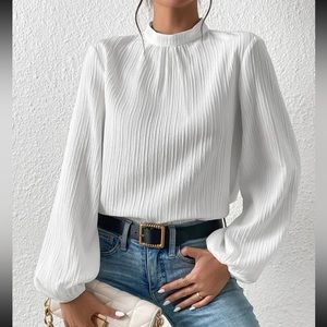 Boho white mock neck keyhole back blouse